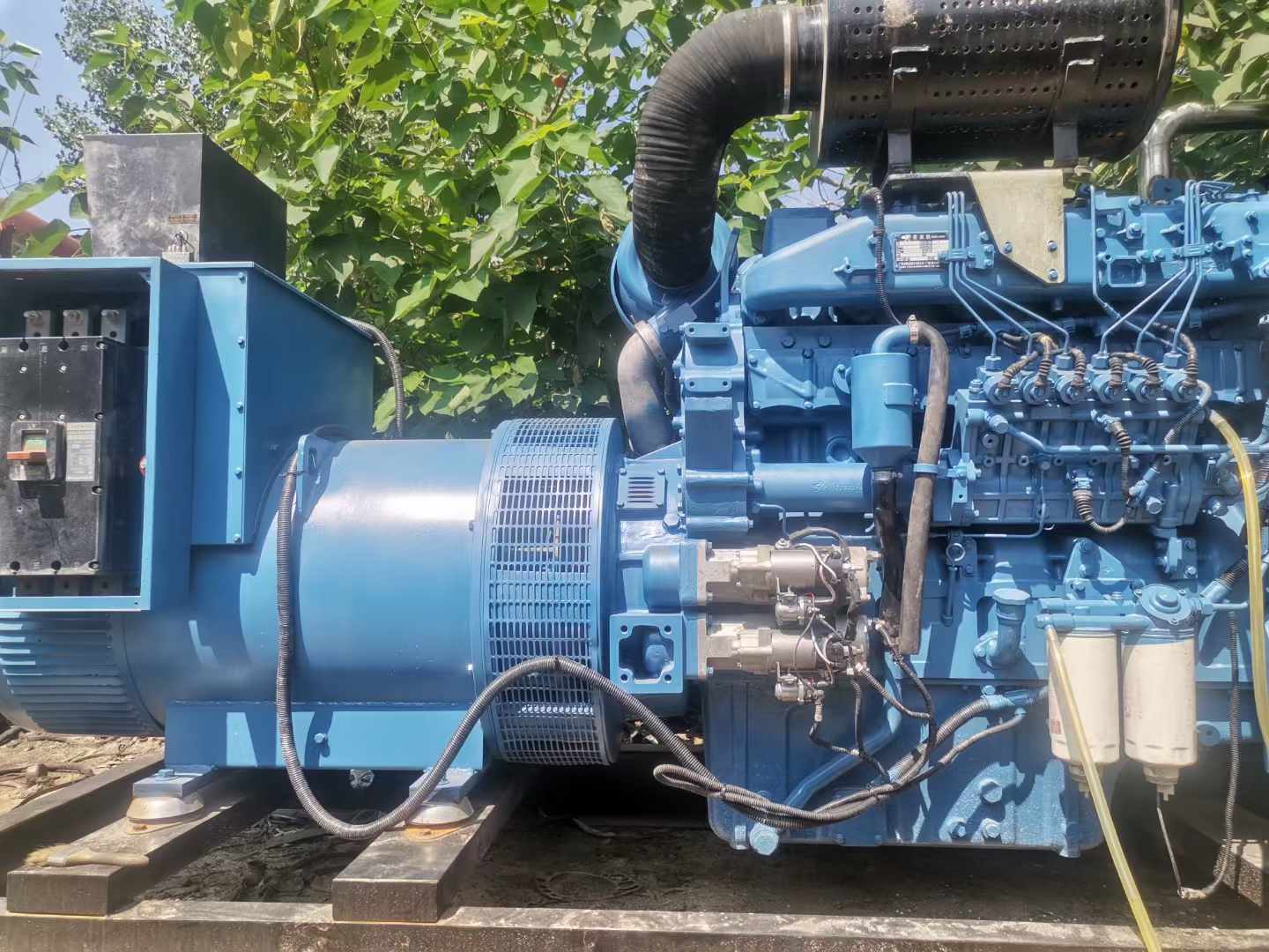 惠东详细说明降低 800kW 柴油发电机输出电流波动的方法